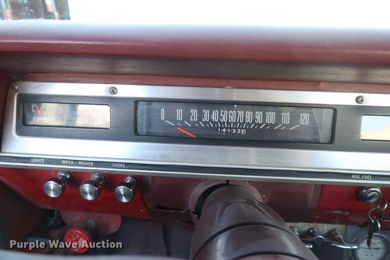 image for item DA8522 1970 International 1200 Scout fire truck