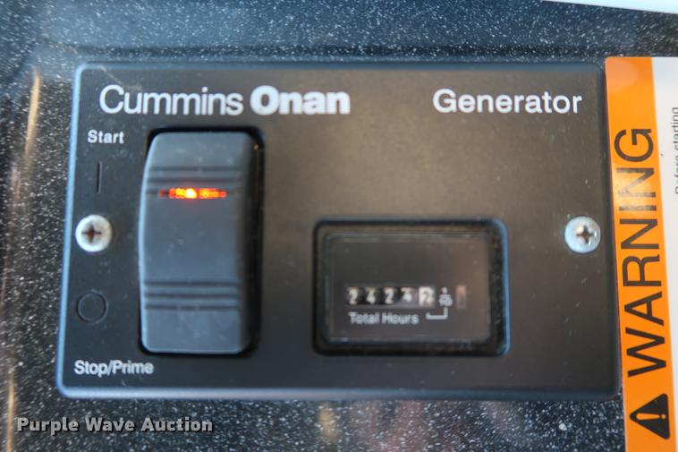 image for item DA8524 2004 Workhorse W22 mobile medical clinic RV