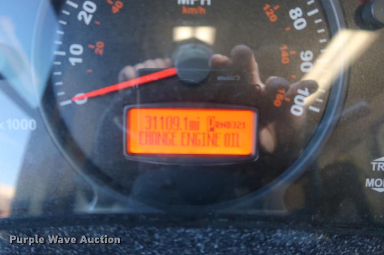 image for item DA8524 2004 Workhorse W22 mobile medical clinic RV