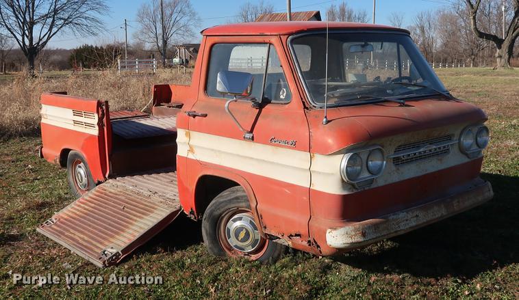 image for item DA8582 1962 Chevrolet Corvair 95