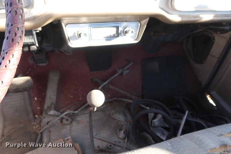 image for item DA8582 1962 Chevrolet Corvair 95