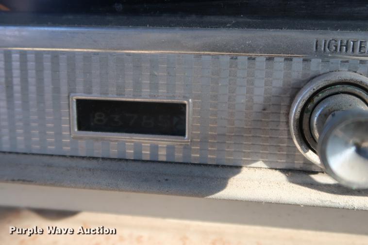 image for item DA8582 1962 Chevrolet Corvair 95