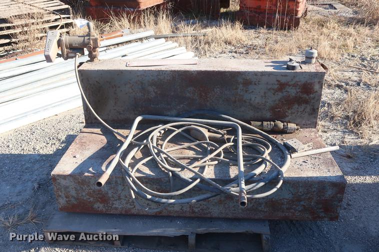 image for item DA8611 Fuel tank