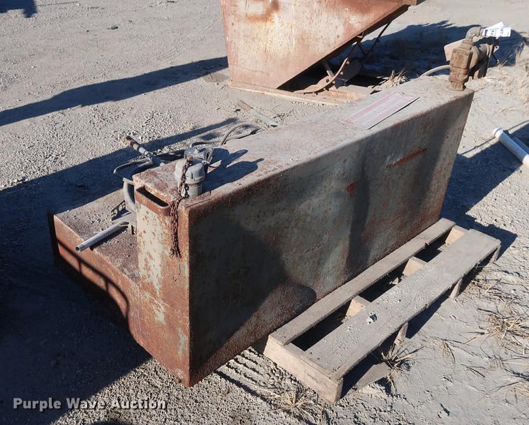 image for item DA8611 Fuel tank