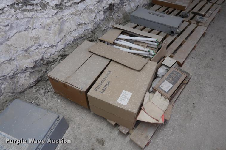 image for item DA8626 Electrical supplies