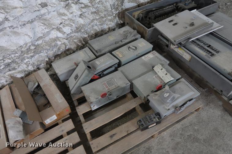 image for item DA8626 Electrical supplies