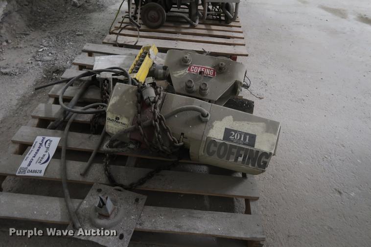 image for item DA8628 Coffing hoist