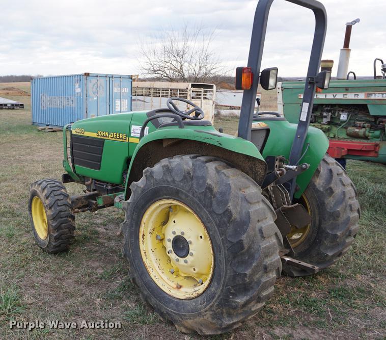 image for item DB0263 1998 John Deere 4600 MFWD tractor