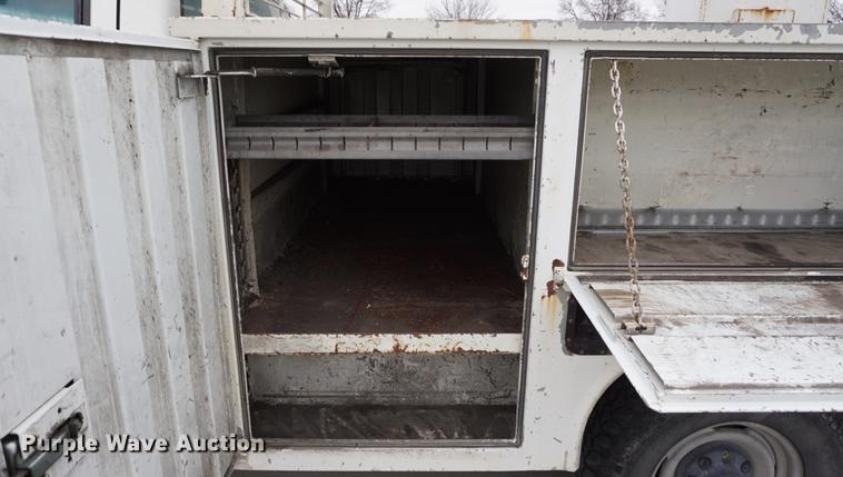 image for item DB0274 2000 Chevrolet 2500 utility bed pickup truck