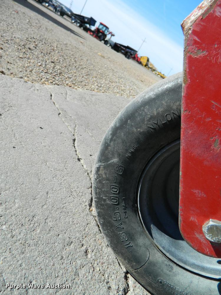 image for item DB1178 2014 Toro Titan ZX5400 lawn mower