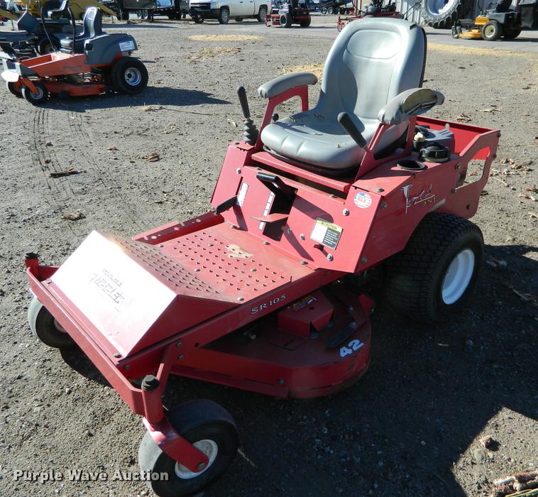 2009 Jazee Country Clipper SR105 lawn mower in Oakley, KS Item DB1182