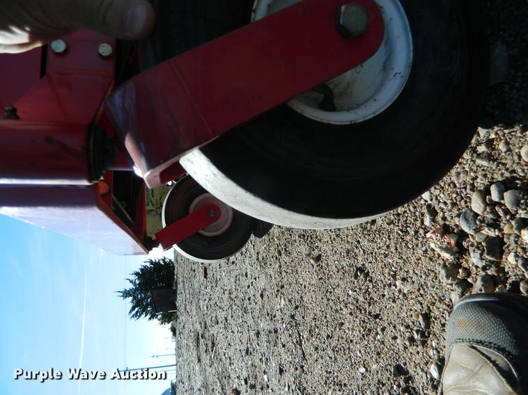 image for item DB1182 2009 Jazee Country Clipper SR105 lawn mower