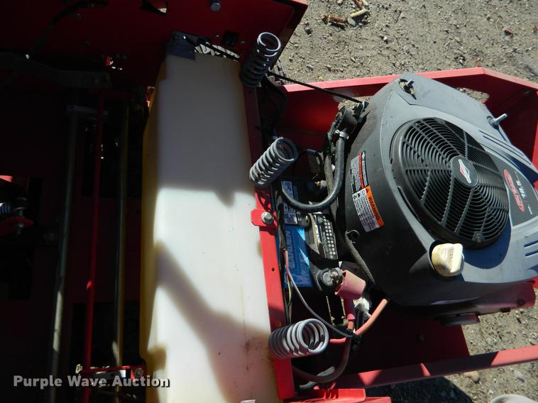 image for item DB1182 2009 Jazee Country Clipper SR105 lawn mower