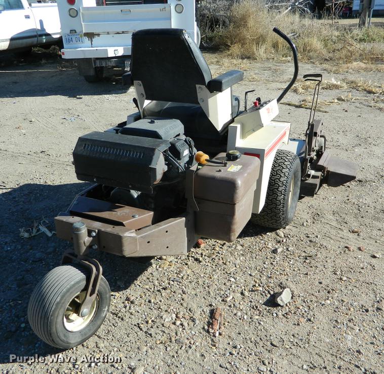 image for item DB1183 Grasshopper 718K lawn mower