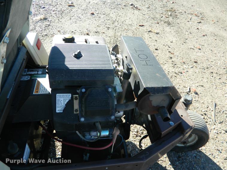 image for item DB1183 Grasshopper 718K lawn mower