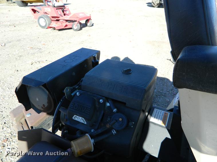 image for item DB1183 Grasshopper 718K lawn mower