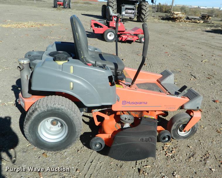 image for item DB1184 Husqvarna Z4824 lawn mower