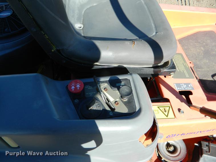 image for item DB1184 Husqvarna Z4824 lawn mower