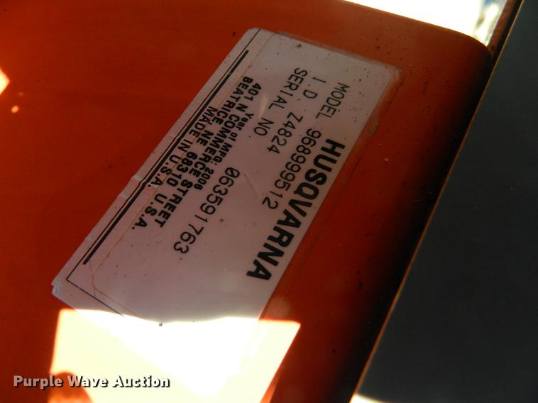 image for item DB1184 Husqvarna Z4824 lawn mower