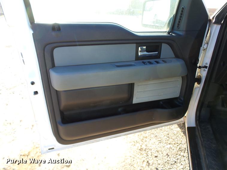 image for item DB5031 2013 Ford F150 XLT SuperCab pickup truck