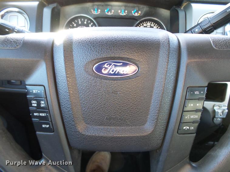 image for item DB5031 2013 Ford F150 XLT SuperCab pickup truck