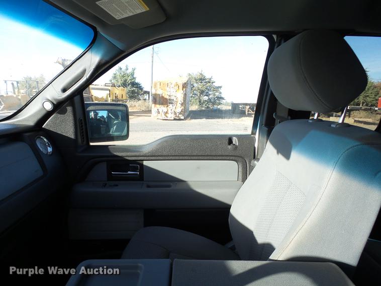 image for item DB5031 2013 Ford F150 XLT SuperCab pickup truck