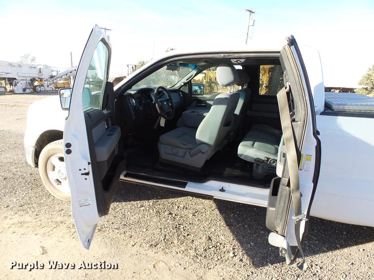 image for item DB5031 2013 Ford F150 XLT SuperCab pickup truck