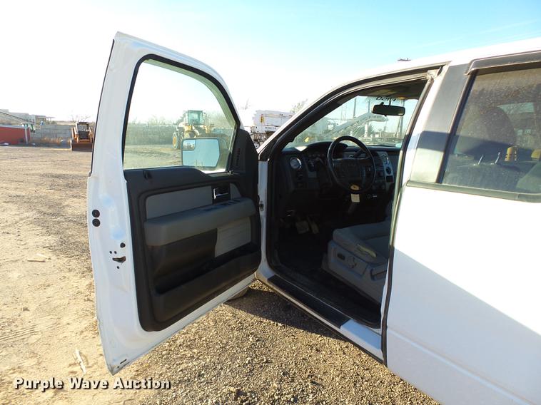 image for item DB5034 2012 Ford F150 XLT SuperCab pickup truck