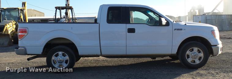 image for item DB5035 2013 Ford F150 XLT SuperCab pickup truck