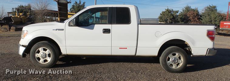 image for item DB5035 2013 Ford F150 XLT SuperCab pickup truck