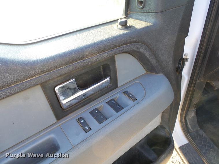 image for item DB5035 2013 Ford F150 XLT SuperCab pickup truck