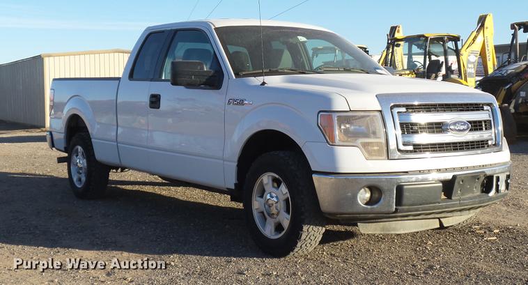 image for item DB5036 2013 Ford F150 XLT SuperCab pickup truck