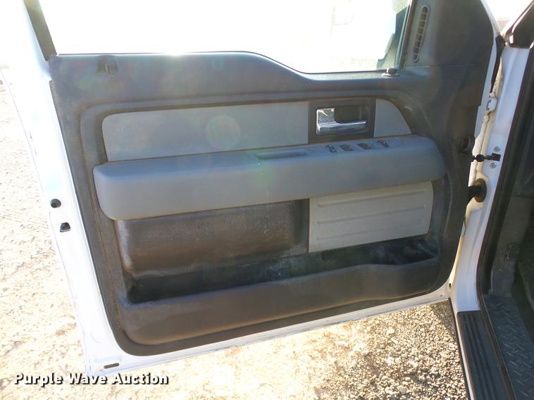 image for item DB5036 2013 Ford F150 XLT SuperCab pickup truck