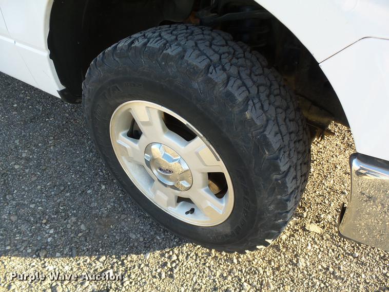 image for item DB5036 2013 Ford F150 XLT SuperCab pickup truck