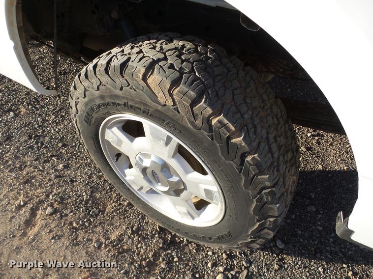 image for item DB5036 2013 Ford F150 XLT SuperCab pickup truck