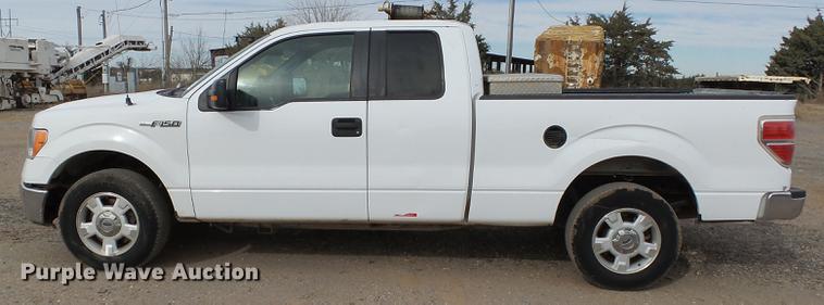 image for item DB5038 2012 Ford F150 XLT SuperCab pickup truck
