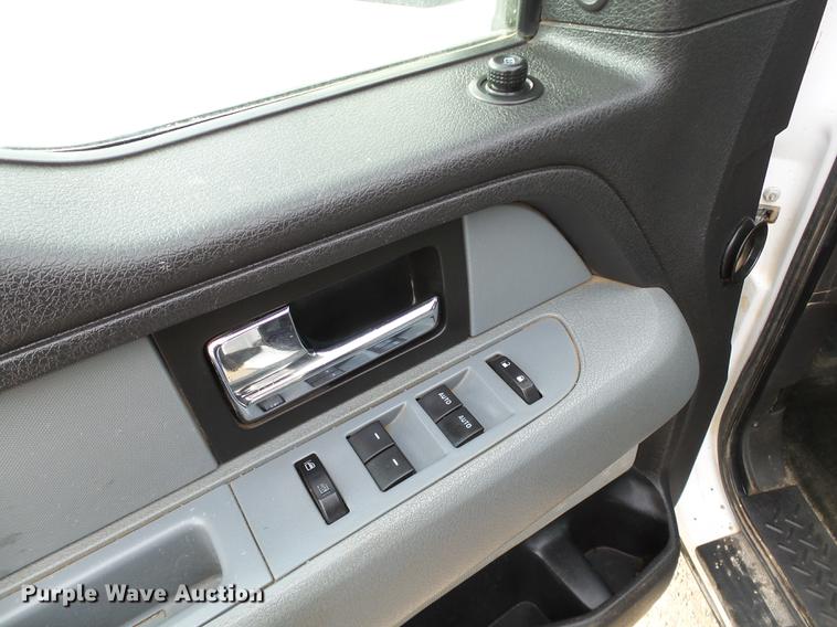 image for item DB5038 2012 Ford F150 XLT SuperCab pickup truck