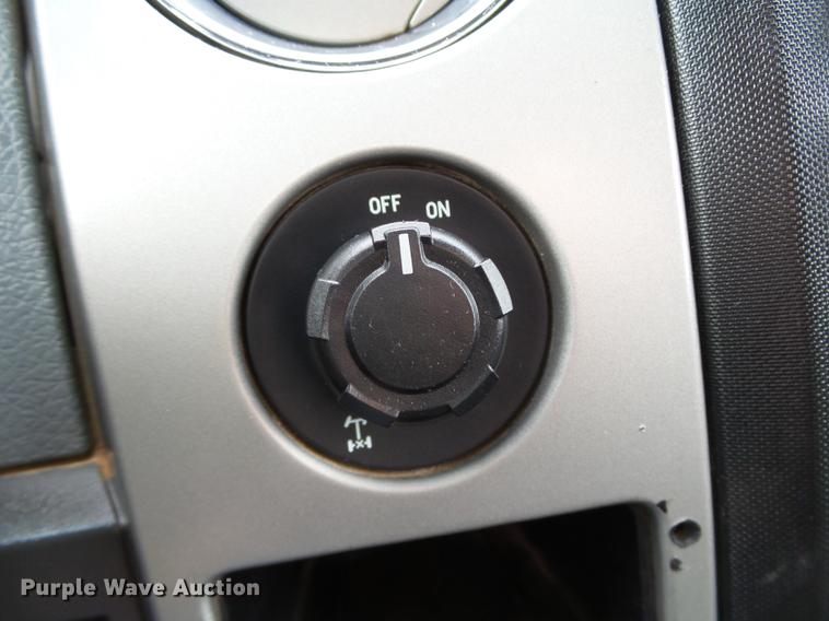 image for item DB5038 2012 Ford F150 XLT SuperCab pickup truck