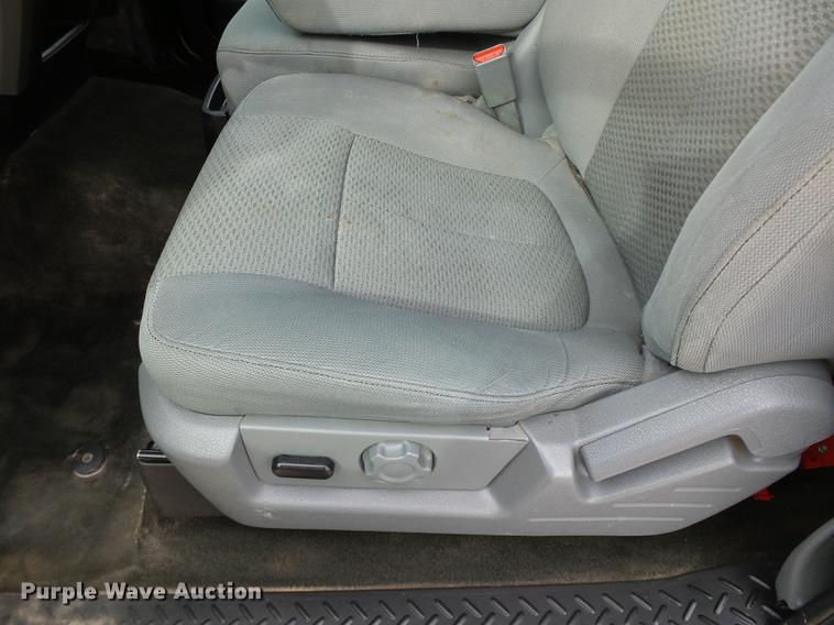 image for item DB5038 2012 Ford F150 XLT SuperCab pickup truck