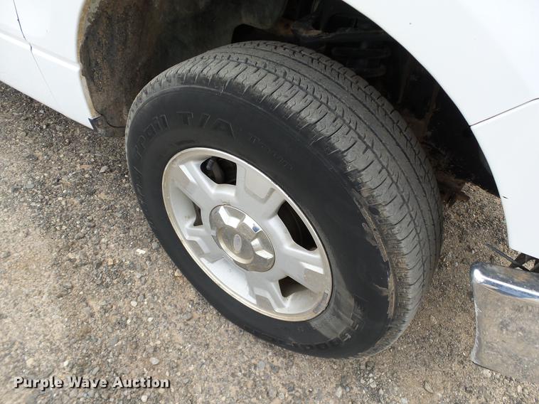 image for item DB5038 2012 Ford F150 XLT SuperCab pickup truck