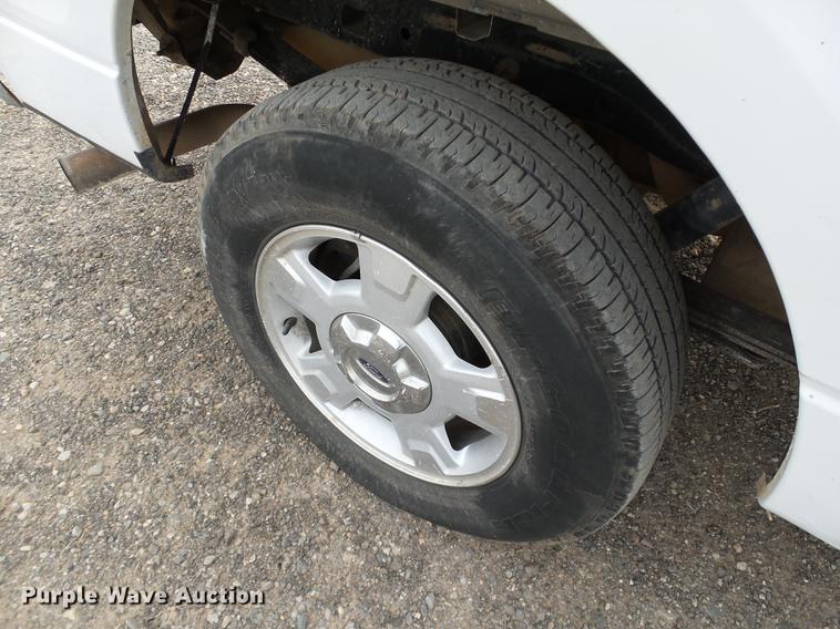 image for item DB5038 2012 Ford F150 XLT SuperCab pickup truck