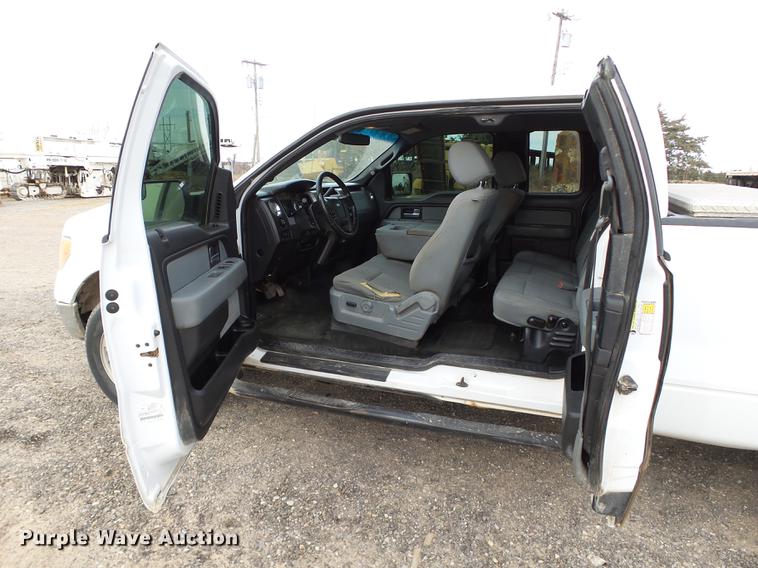 image for item DB5039 2012 Ford F150 XLT SuperCab pickup truck