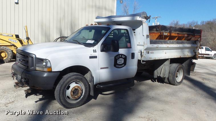 image for item DB6277 2004 Ford F550 Super Duty XL dump truck