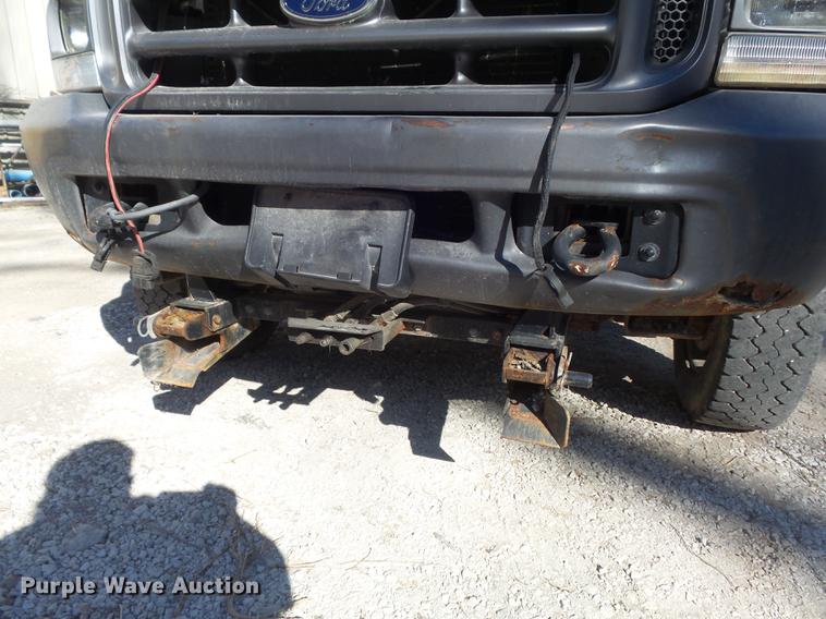 image for item DB6277 2004 Ford F550 Super Duty XL dump truck