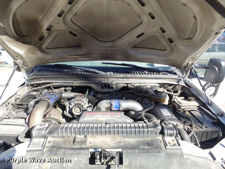 image for item DB6277 2004 Ford F550 Super Duty XL dump truck