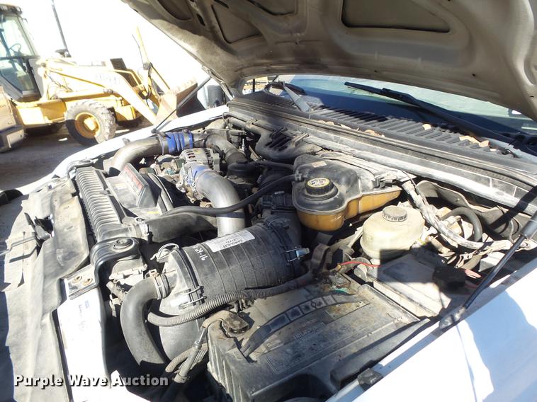 image for item DB6277 2004 Ford F550 Super Duty XL dump truck