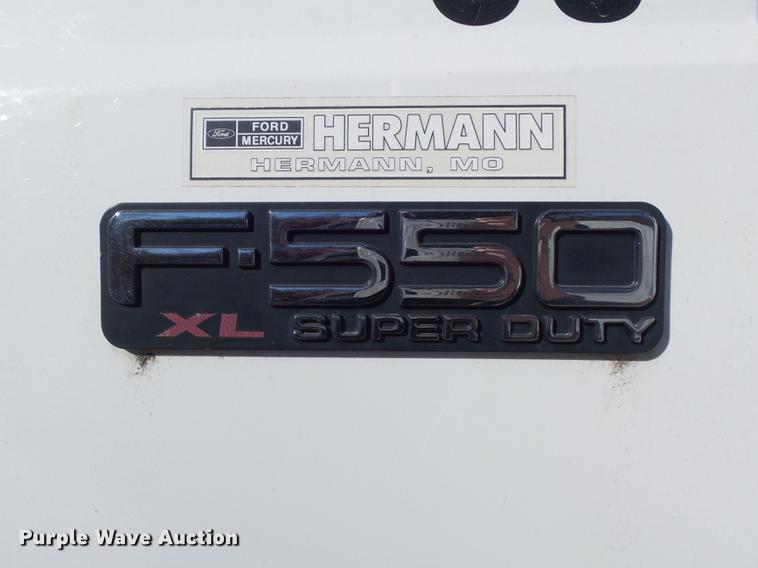 image for item DB6277 2004 Ford F550 Super Duty XL dump truck