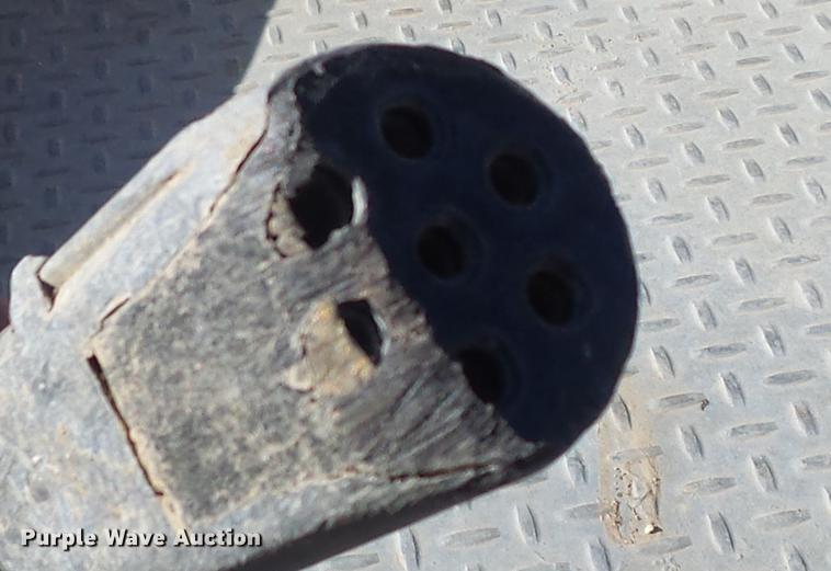 image for item DB6281 2005 Henry & Wright CT/RC-5T utility trailer