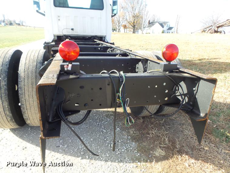 image for item DB6282 2007 Chevrolet C7500 truck cab and chassis