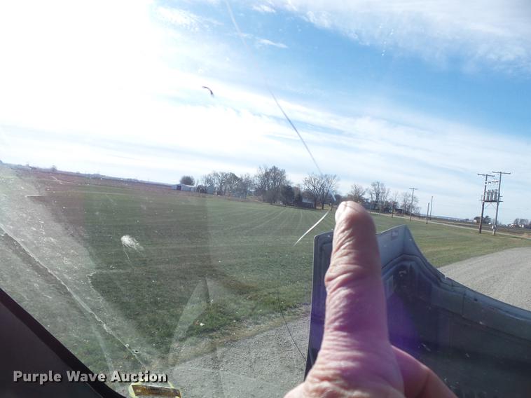 image for item DB6282 2007 Chevrolet C7500 truck cab and chassis